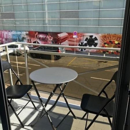 Studio Renove Avec Balcon A 100M De La Plage Et Piscine - 4 Personnes - Les Sables-D'Olonne - Fr-1-331-204 Bagian luar foto
