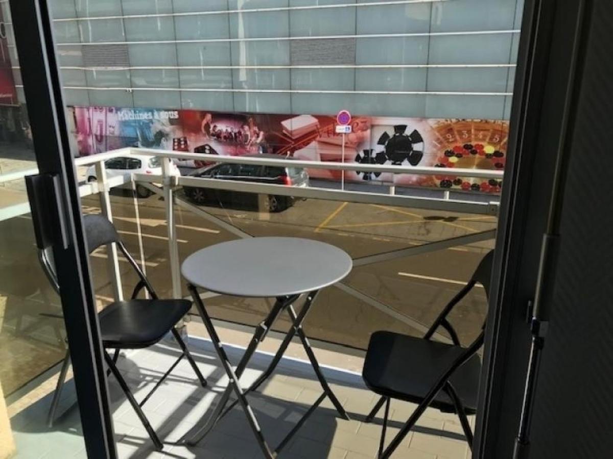 Studio Renove Avec Balcon A 100M De La Plage Et Piscine - 4 Personnes - Les Sables-D'Olonne - Fr-1-331-204 Bagian luar foto