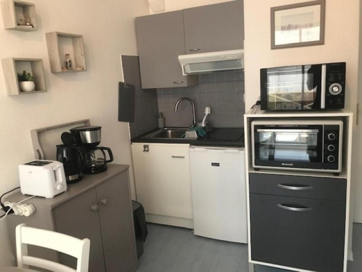 Studio Renove Avec Balcon A 100M De La Plage Et Piscine - 4 Personnes - Les Sables-D'Olonne - Fr-1-331-204 Bagian luar foto