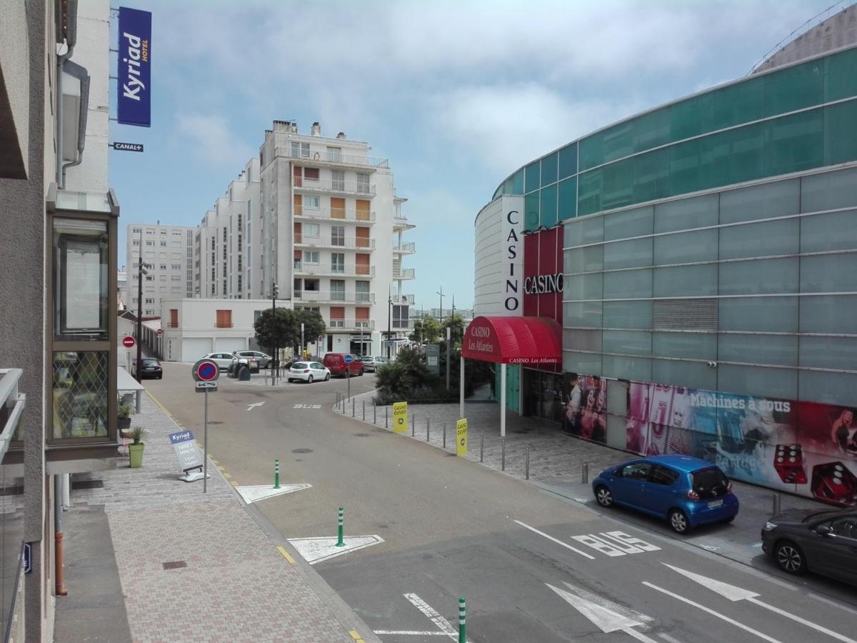 Studio Renove Avec Balcon A 100M De La Plage Et Piscine - 4 Personnes - Les Sables-D'Olonne - Fr-1-331-204 Bagian luar foto